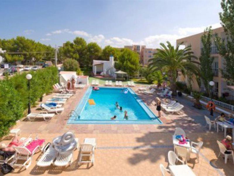 Aparthotel Vibra Club Maritim Сан-Антонио-Абад Экстерьер фото