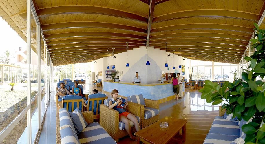 Aparthotel Vibra Club Maritim Сан-Антонио-Абад Экстерьер фото